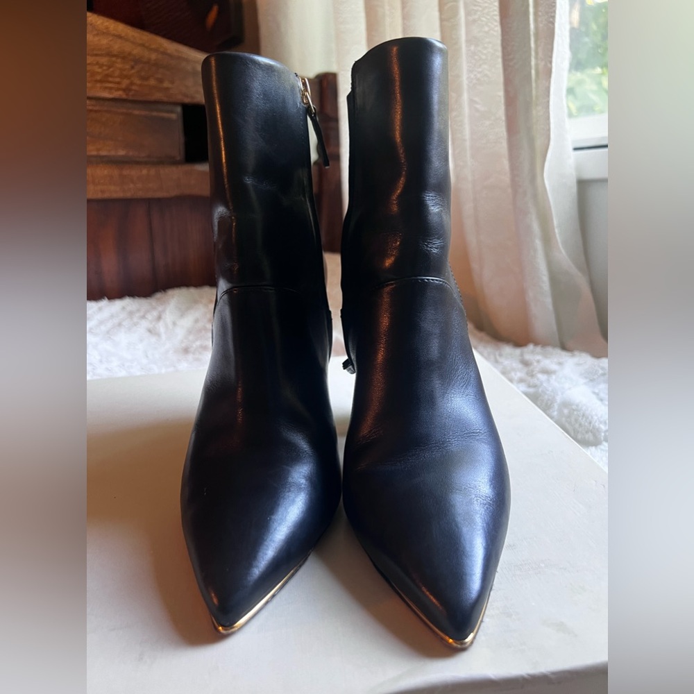 Tory Burch Leather Boots Size 6